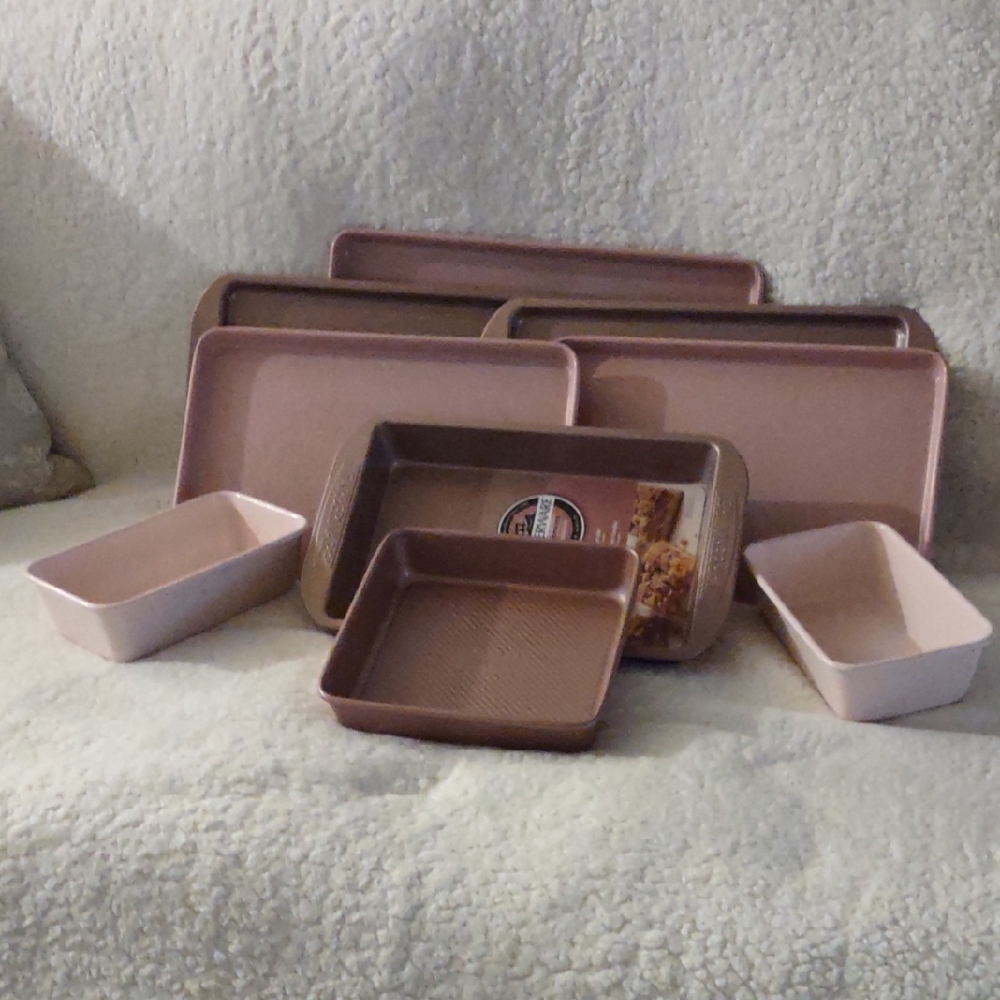 Non-Stick Bakeware Set - Pink